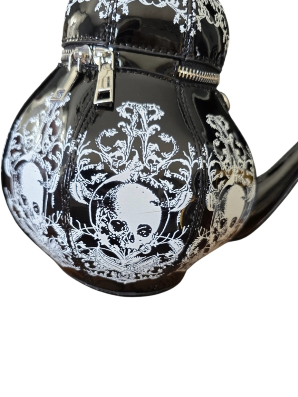 Skull Black & White Teapot 3 Way Bag  NWT - Picture 7 of 9